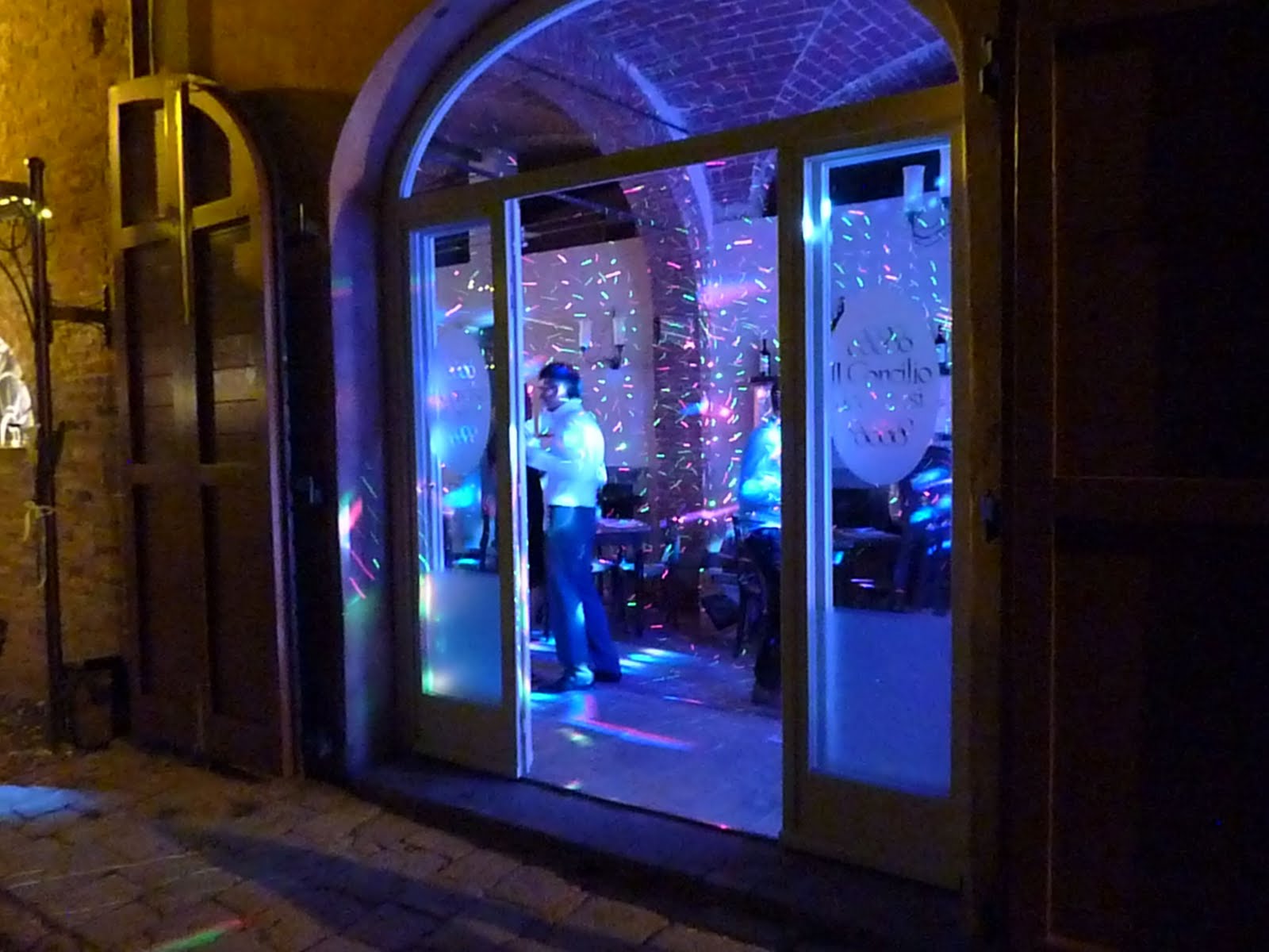 An Escape to Tuscany's Enchanting Villages, image size:1600x1200